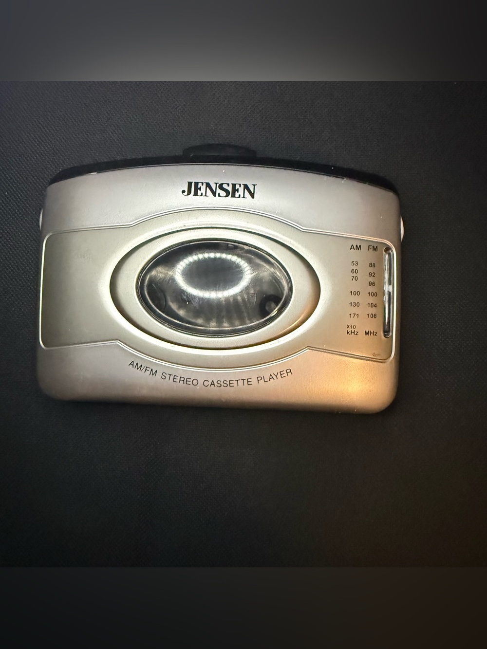 Jensen Portable Cassette Player with AM/FM Radio Tested and Works